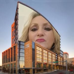 Meet your Posher, Victoria